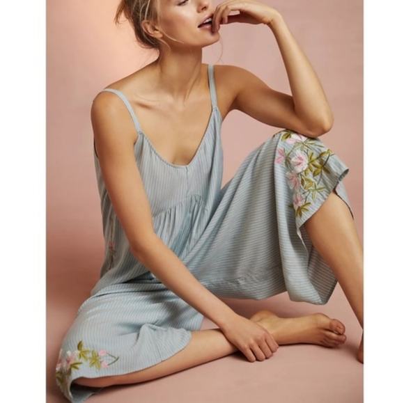 Floreat Pants - FLOREAT Lily Floral Embroidered Romper Size S